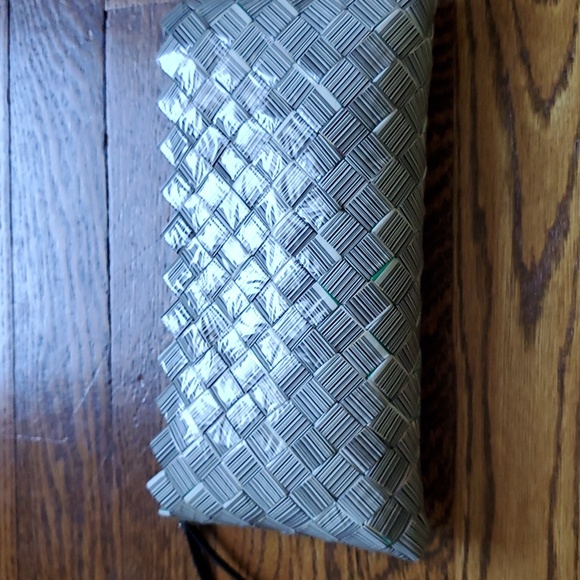 Early 2000's  Ecoist Recycled Candy Wrapper Clutch Wristlet - Picture 6 of 11